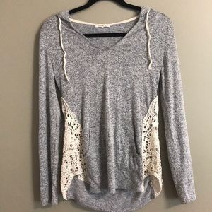 2for$20 Paper + Tee hooded lightweight sweater